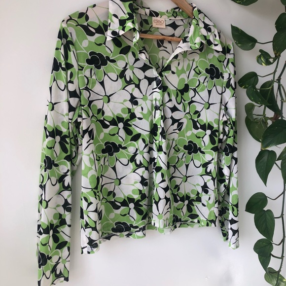 Y2K/90’s retro sheer shirt - Picture 5 of 5